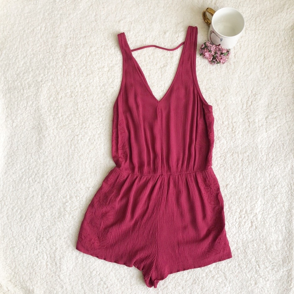 Forever 21 Romper with Boho Floral Embroidery Sz S